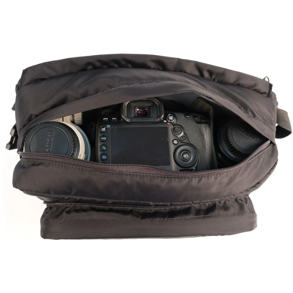 Domke Sling Bag (Black Nylon, 6L) - Image 4