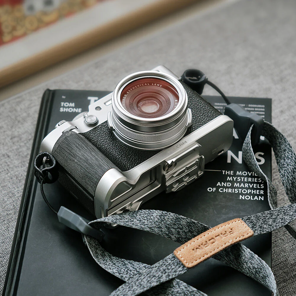 Falcam F22 & F38 Quick Release L-Shaped Handle for FUJIFILM X100VI (Silk Silver) - Image 6