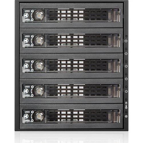 iStarUSA Three 5.25" to Five 3.5"/2.5" SAS SATA 6Gbps HDD SSD Hot-Swap Rack with Key Lock - Image 2