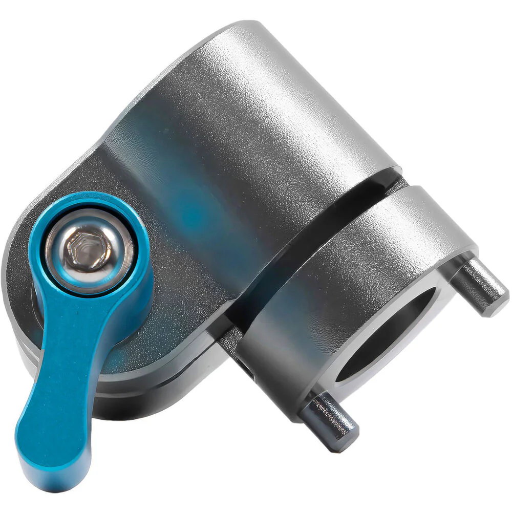 Kondor Blue ARRI-Style 3/8"-16 Pin to 15mm Rod Clamp (Space Gray) - Image 3