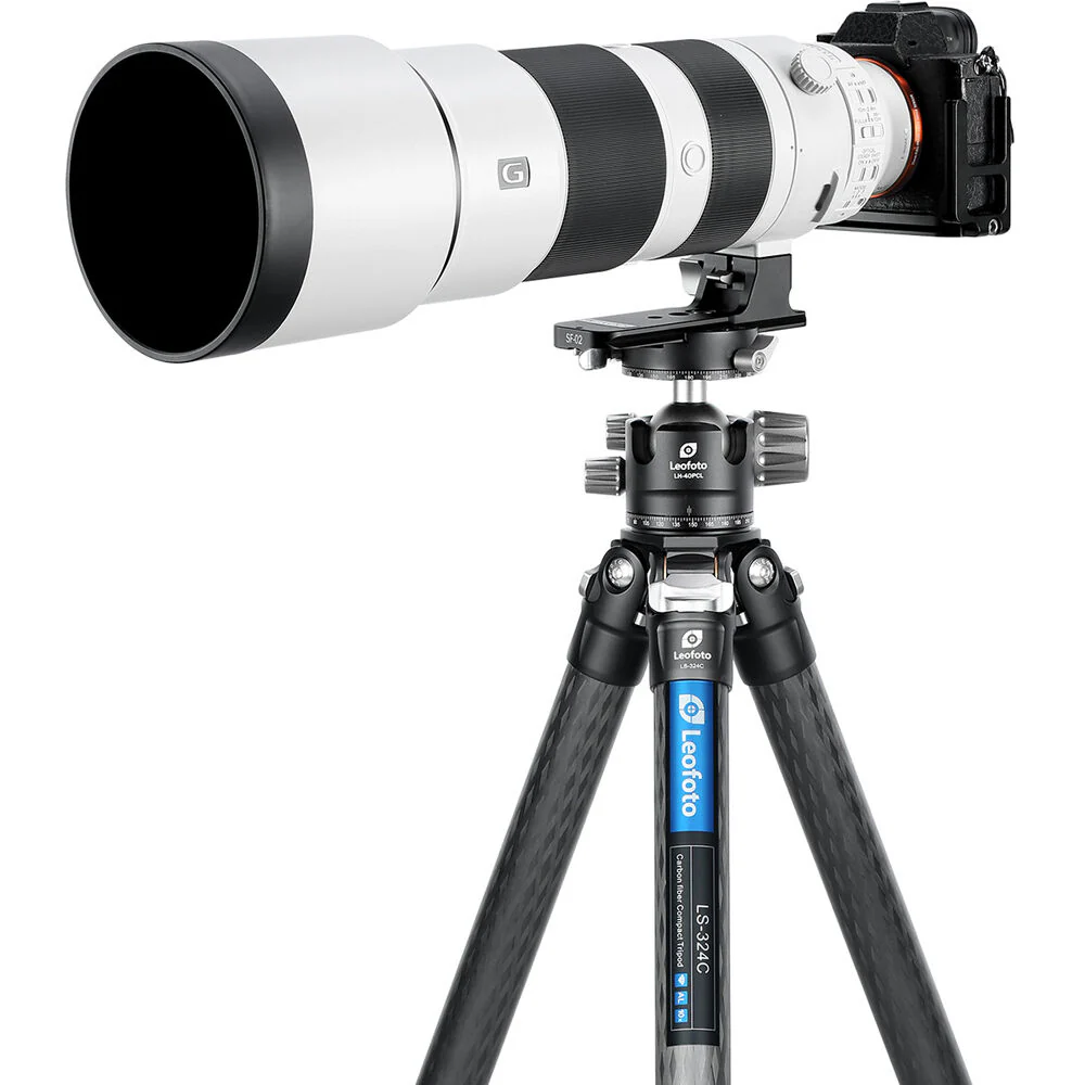 Leofoto SF-02 Lens Foot with Clamp for Sony FE 200-600mm f/5.6-6.3 G OSS Lens - Image 4