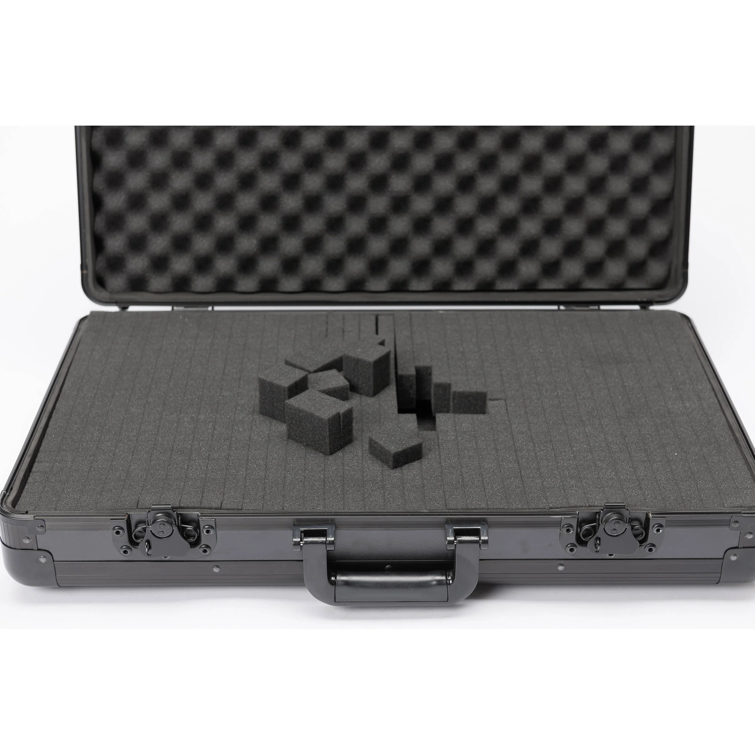 Magma Bags Carry Lite DJ-Case Flight Case for DJ Controller (Matte Black, XX-Large Plus) - Image 6