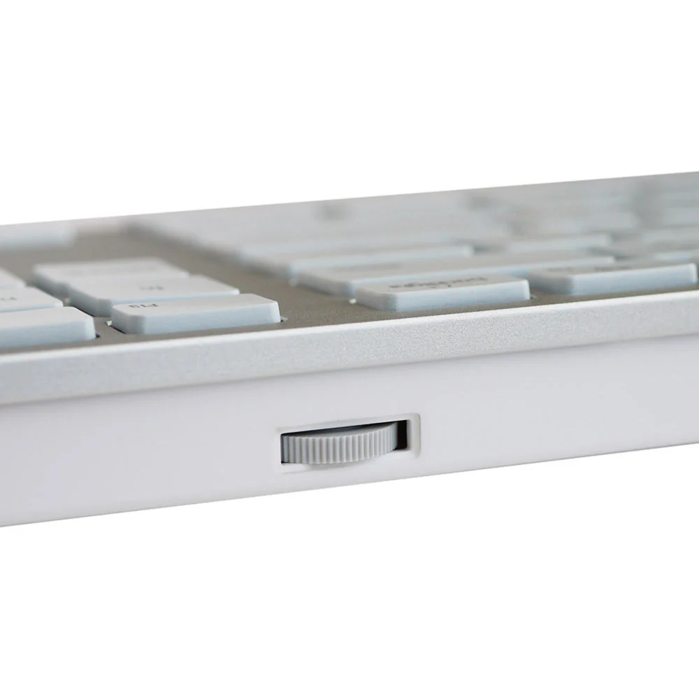 Matias RGB Backlit Wired Keyboard for Mac (Silver) - Image 3