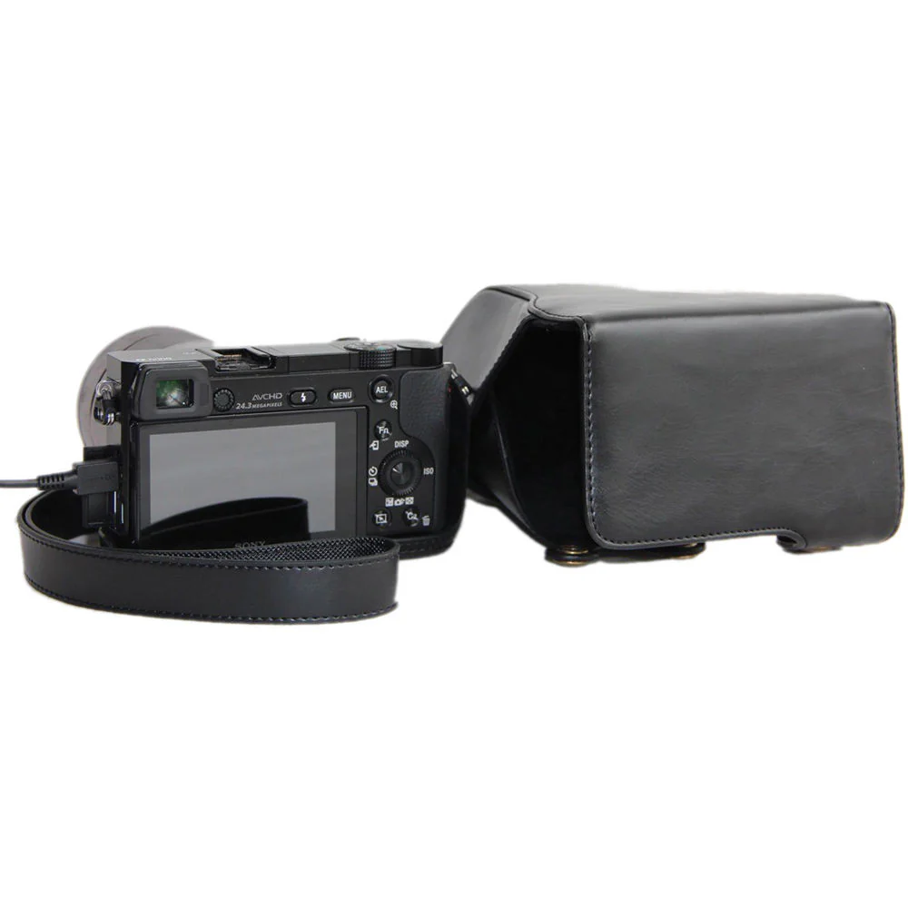 MegaGear Ever Ready Case for Sony A6000/A6300 with 16-50mm Lens (Black) - Image 6