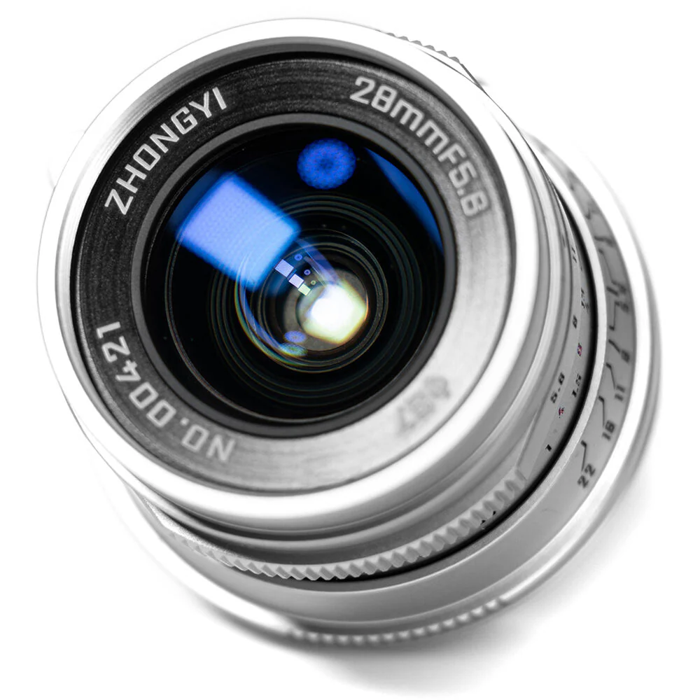 Mitakon Zhongyi Creator 28mm f/5.6 Lens (Canon RF) - Image 3