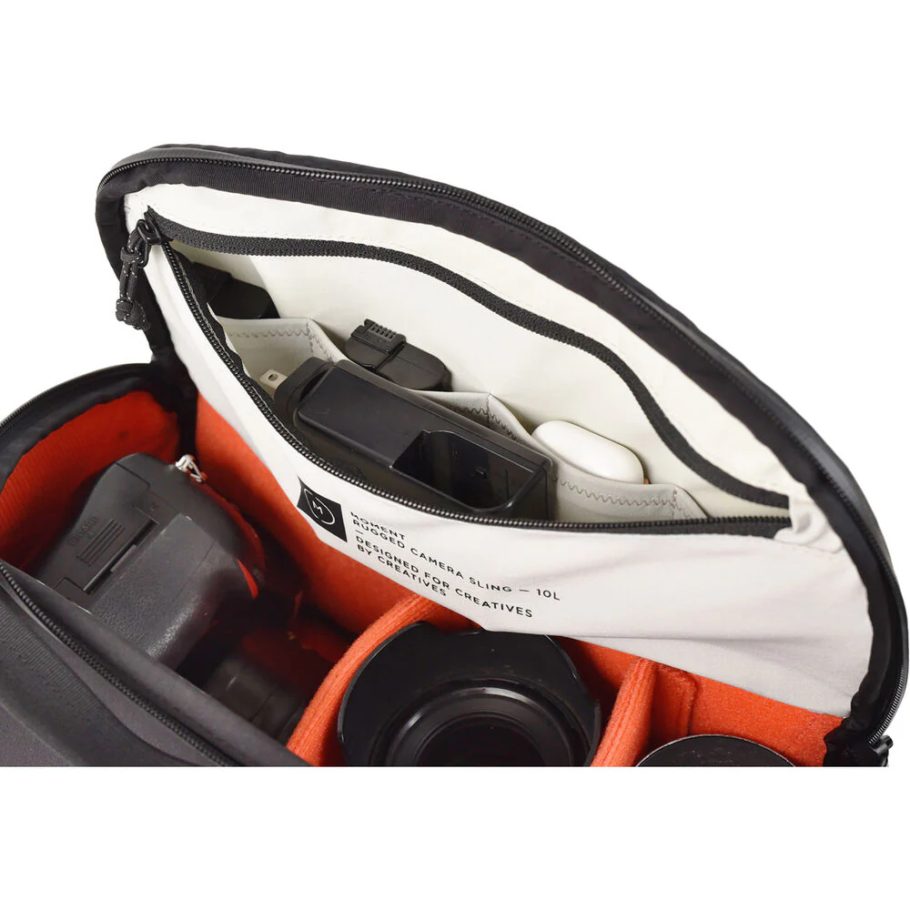 Moment Rugged Camera Sling (Black, 10L) - Image 4