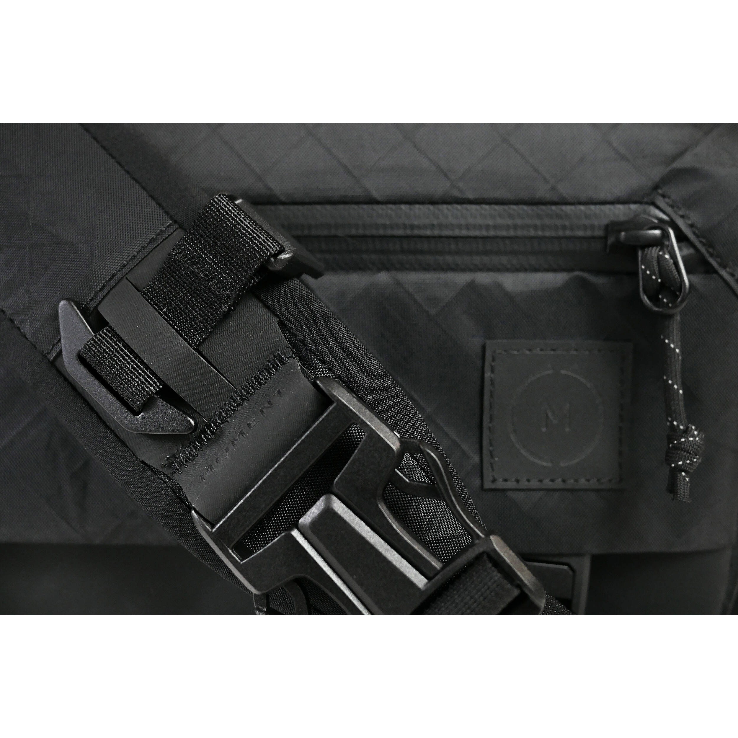 Moment Rugged Camera Sling (Black, 10L) - Image 5