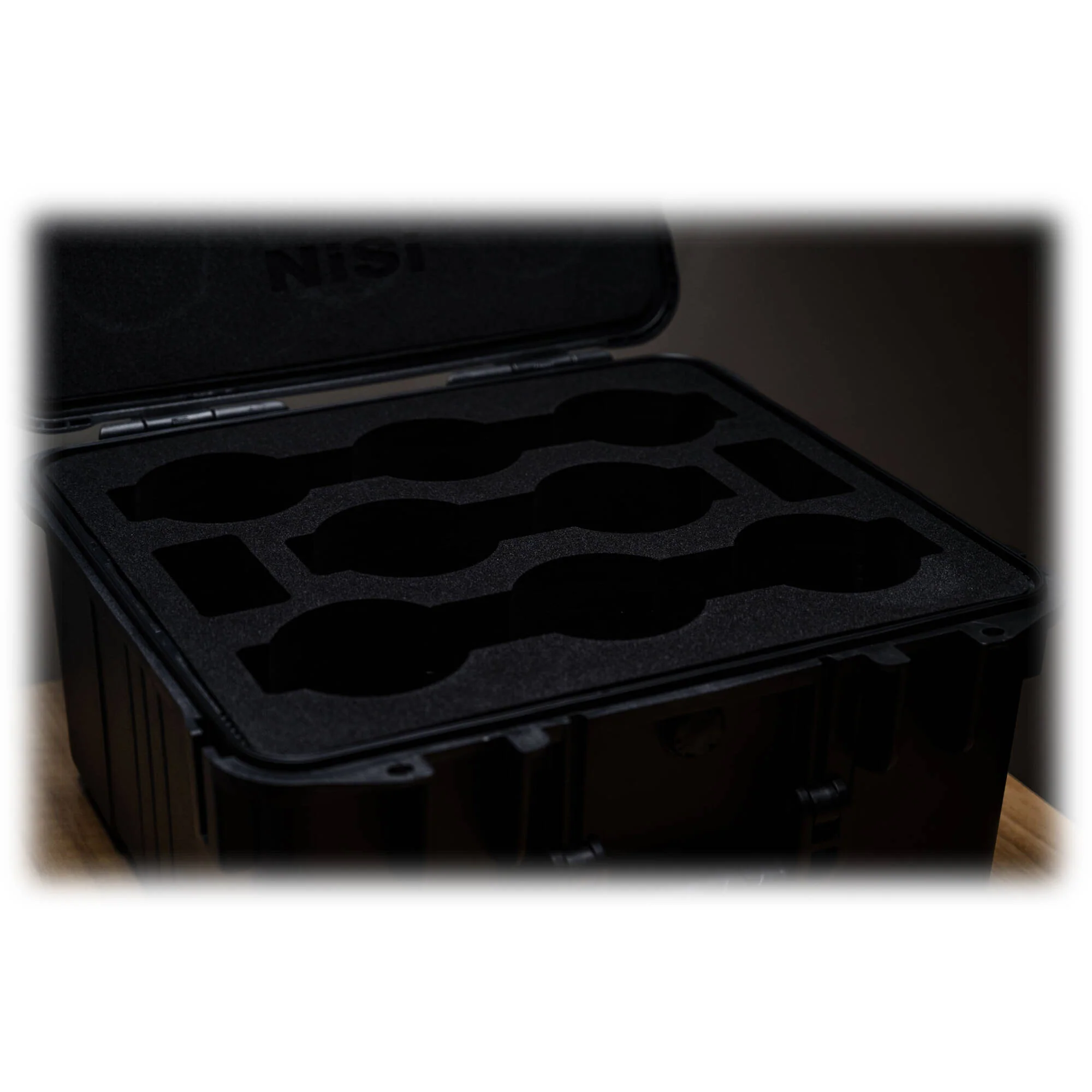 NiSi 8-Lens Hard-Shell Case for AUREUS PRIME T1.4 Lenses - Image 2