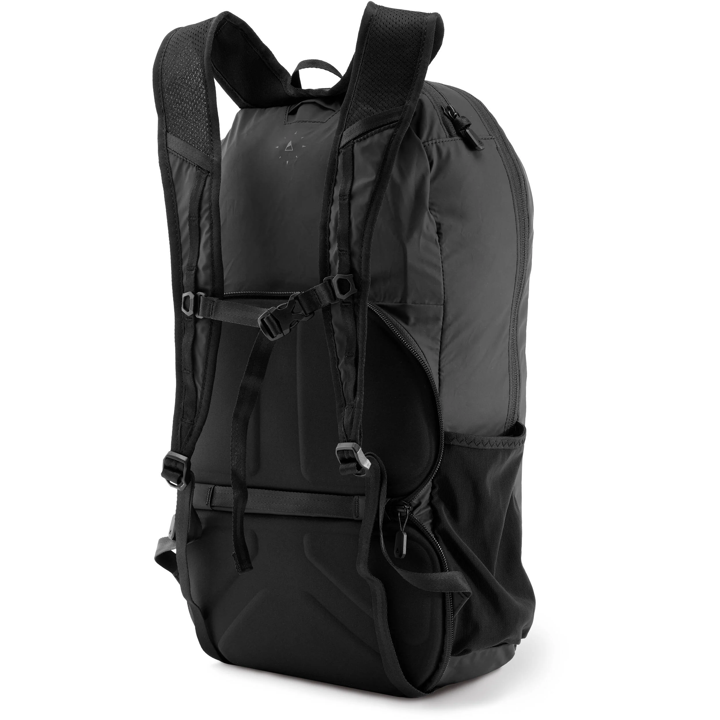 Nomatic Navigator Collapsible Backpack (Black) - Image 3