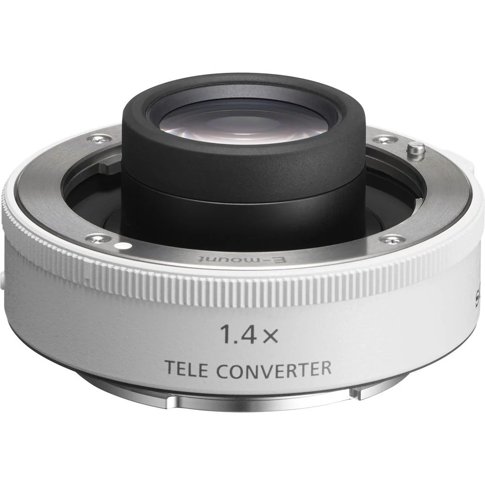 Sony FE 100-400mm f/4.5-5.6 GM OSS Lens with 1.4x Teleconverter Kit - Image 4