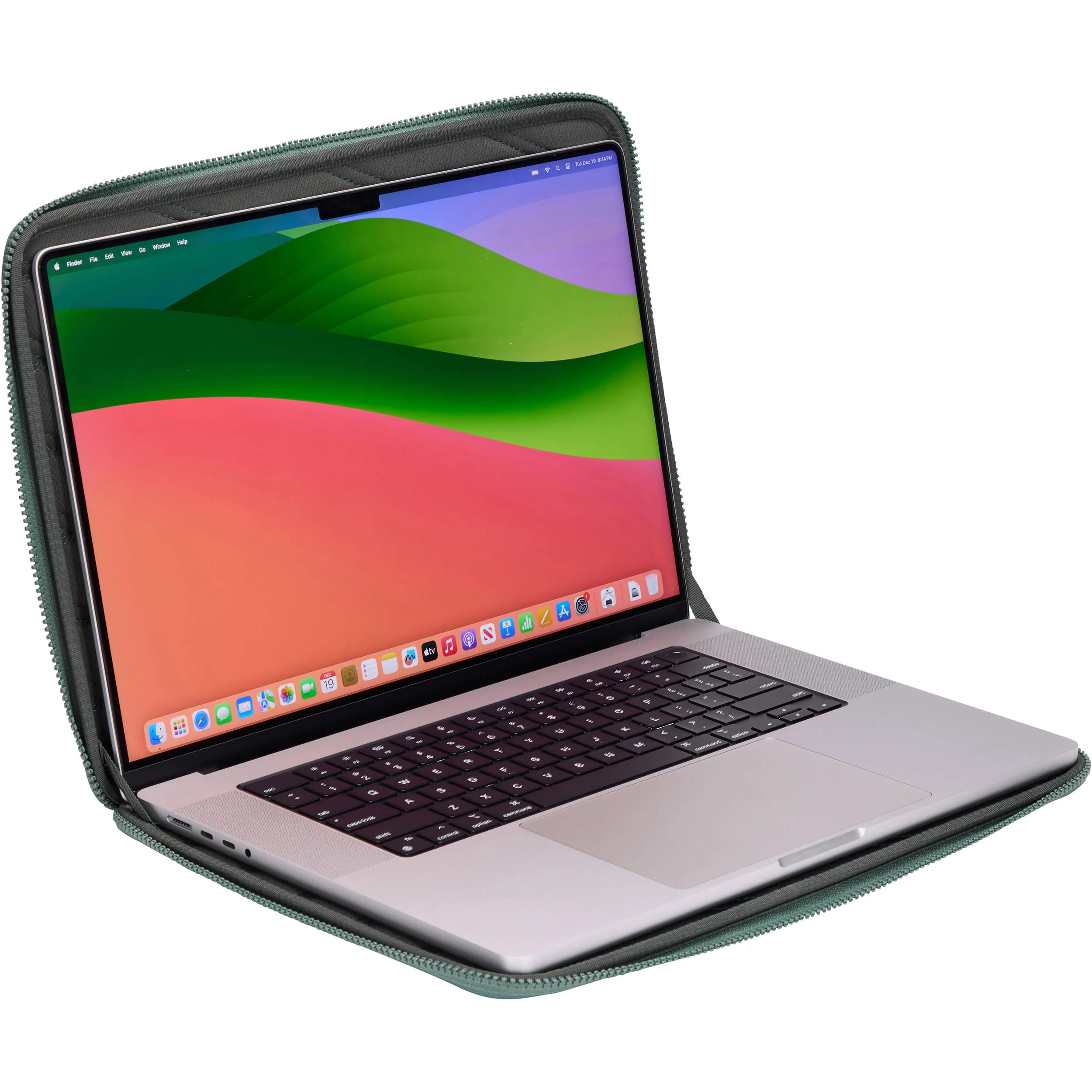 Thule Gauntlet Sleeve for 16" MacBook Pro (Hazy Green) - Image 2