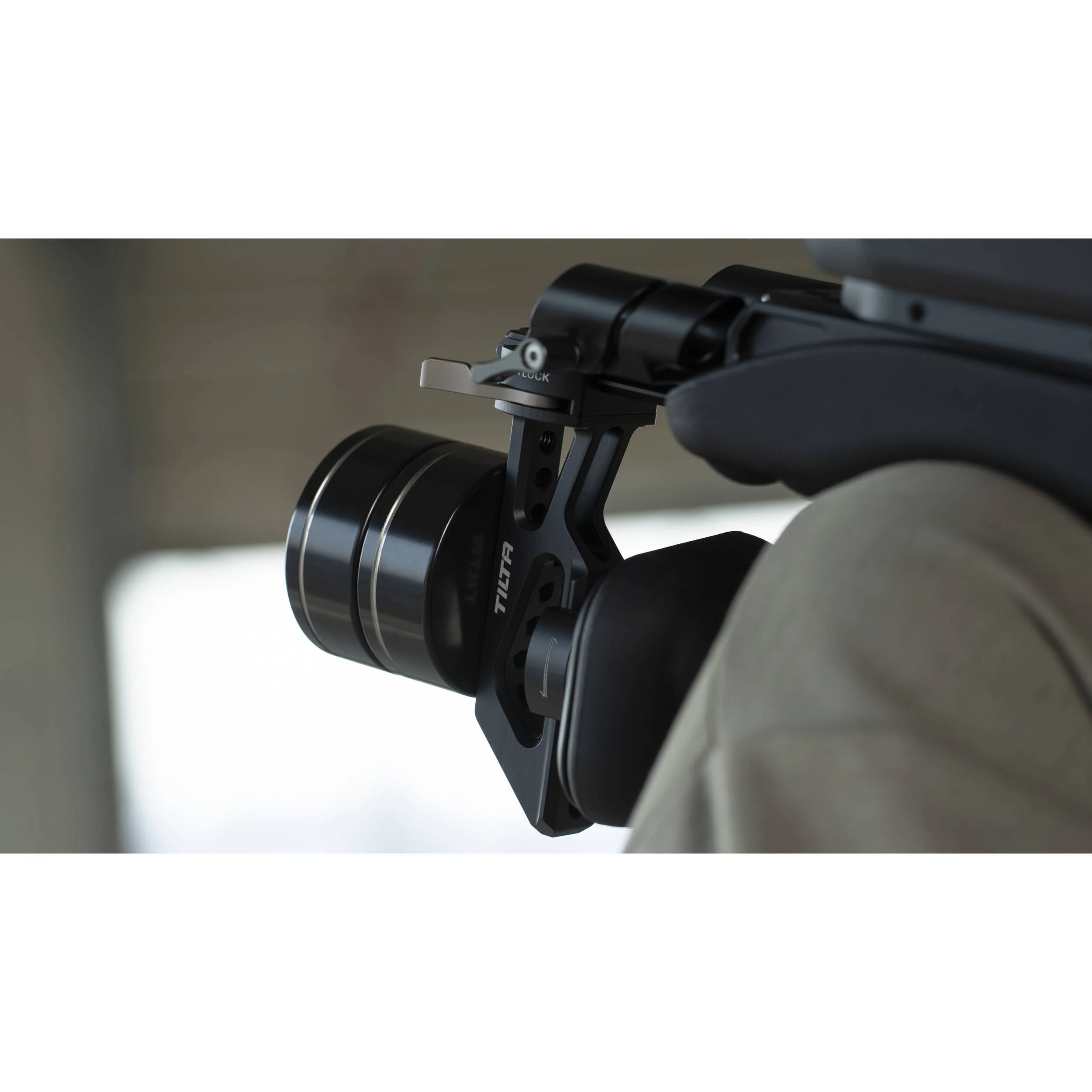 Tilta Counterweight for Lightweight Shoulder Rig (Black, 1.1 lb) - Image 3