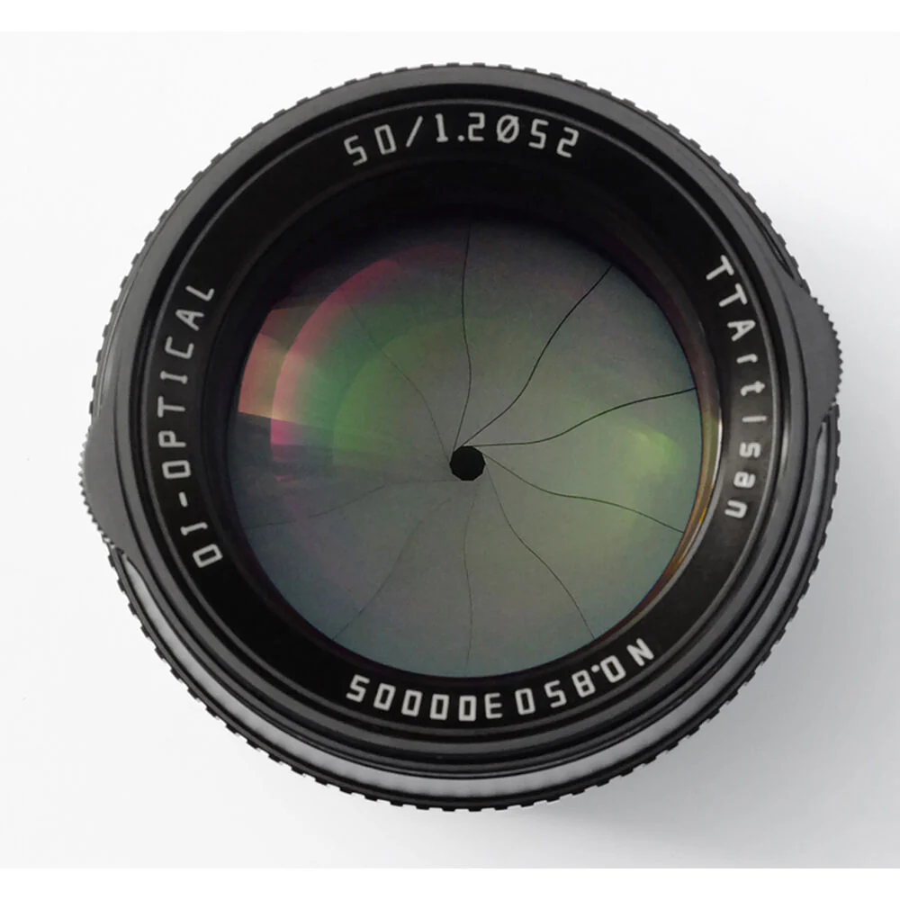 TTArtisan 50mm f/1.2 Lens for FUJIFILM X - Image 4