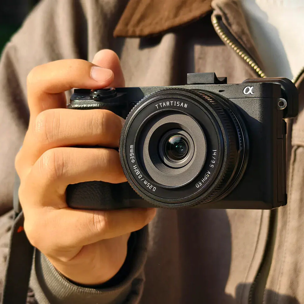 TTArtisan AF 14mm f/3.5 Lens (FUJIFILM X) - Image 5