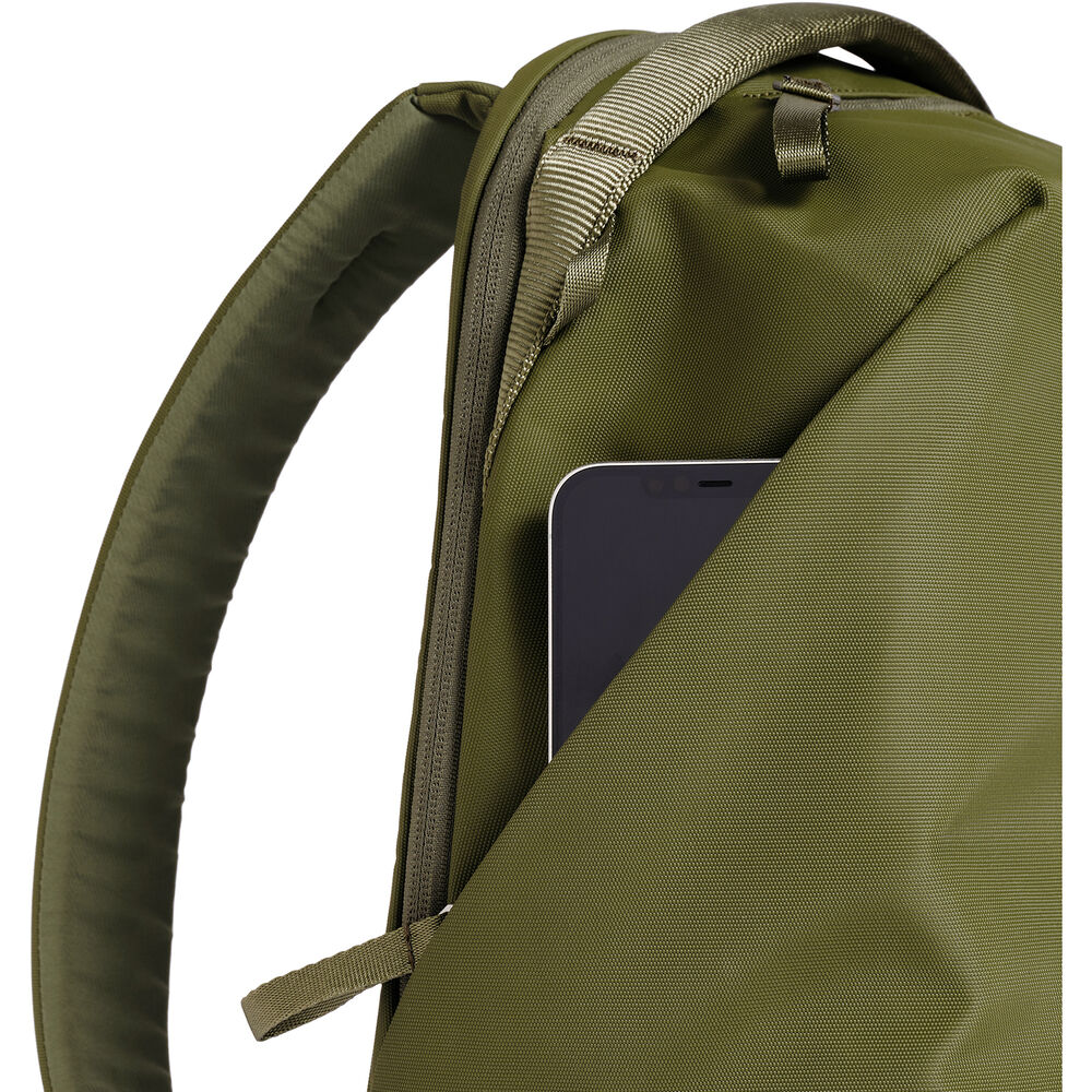 Urth Arkose 20L Backpack (Green) - Image 5