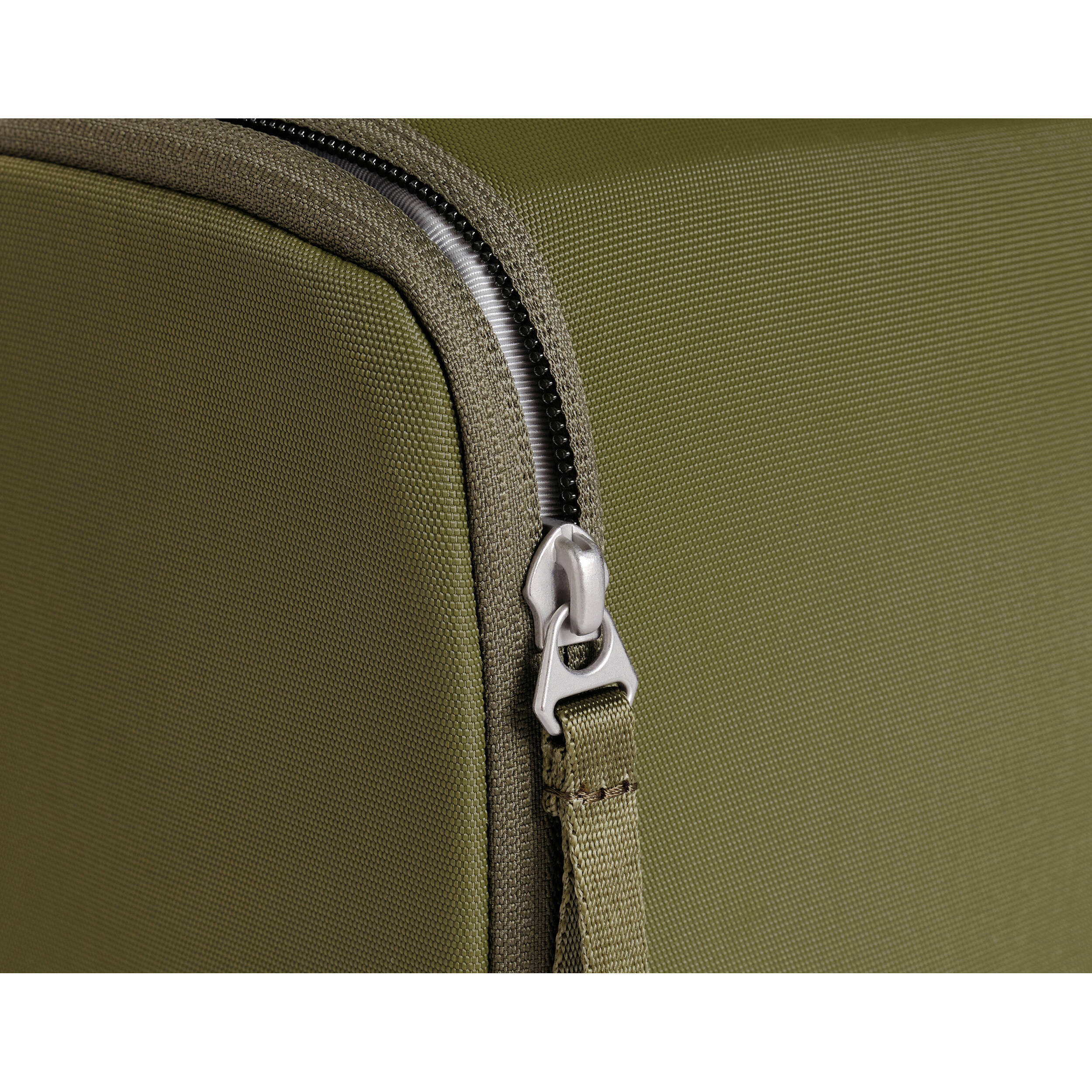 Urth Norite Medium 11.3L Camera Insert (Green) - Image 5