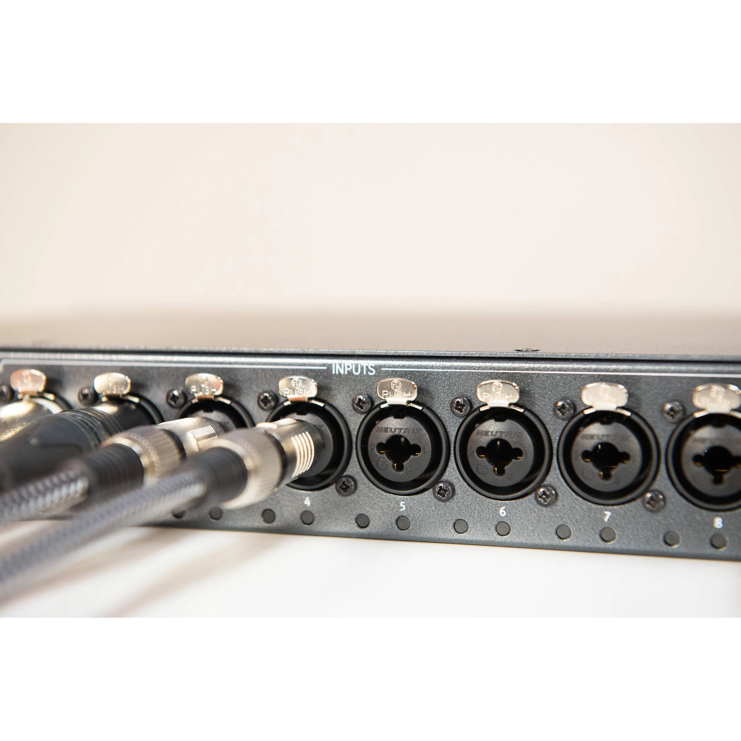 Vizrt Viz Connect Audio 8x4 Analog/NDI I/O Converter with Control & Monitoring - Image 6