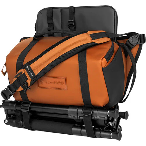 WANDRD ROGUE V2 Sling Bag (Sedona Orange, 9L) - Image 5