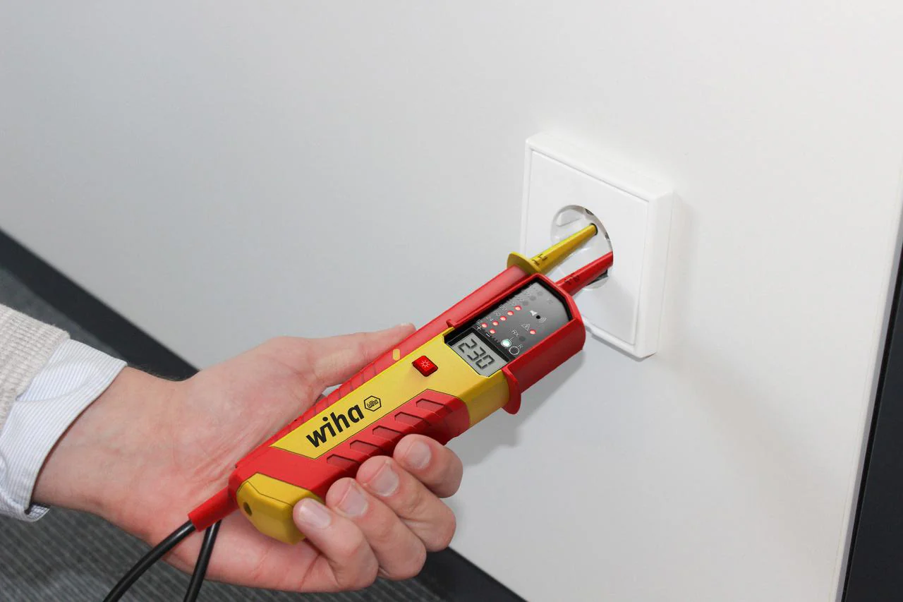 Wiha 44319 Voltage Tester 12V to 1kV LED / LCD - Image 4